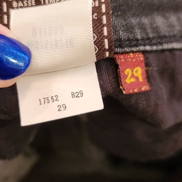 Faded blackish-gray 7 for all Mankind bootcut jeans size 29. - Picture 5 of 13